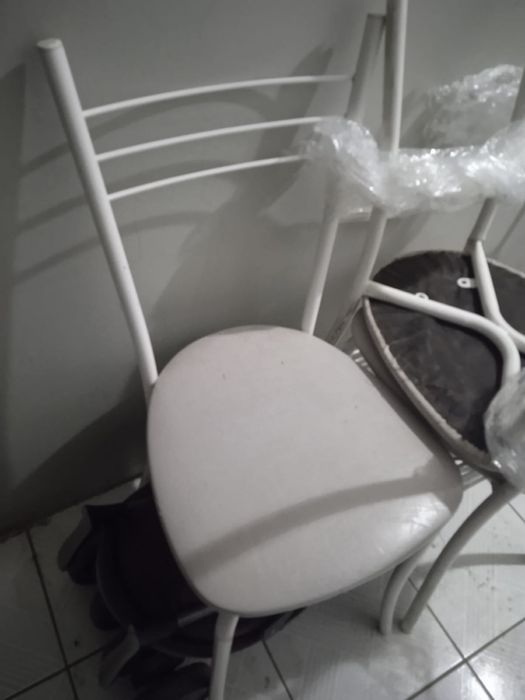 Продам стол со стульями