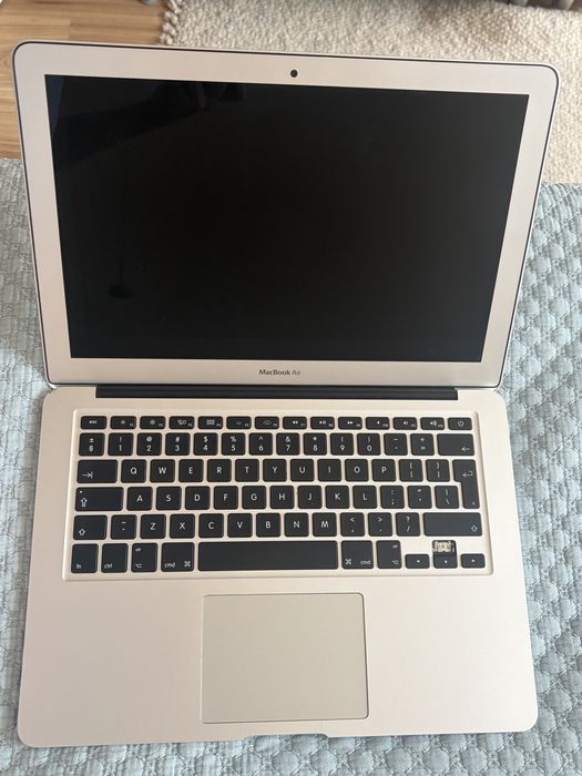 Macbook Air 13 121GB (2017)