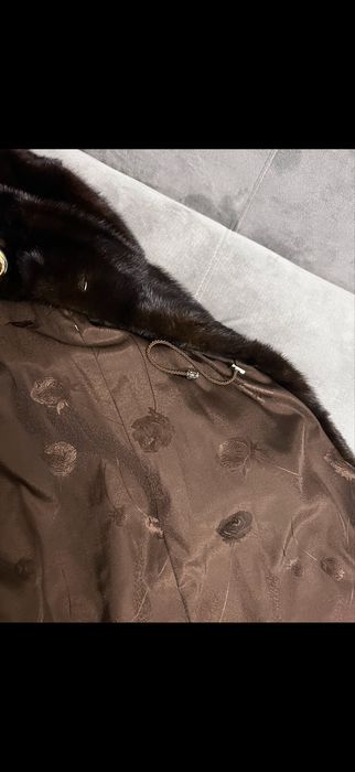 Продам норковую шубу