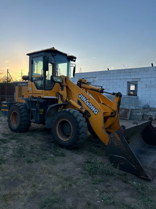 Продам погрузчик JGM 632