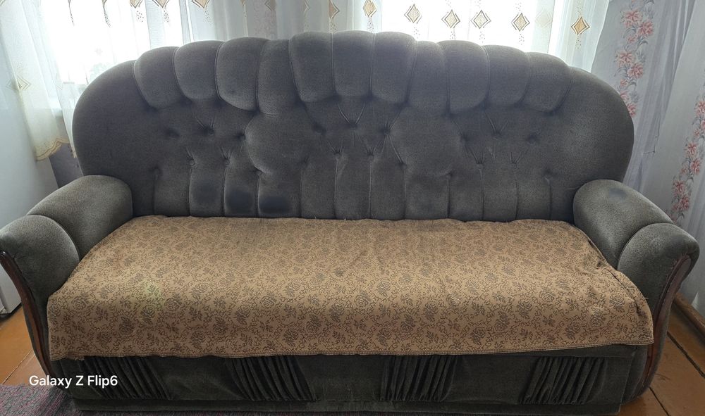 Продам диван в хорошем состоянии