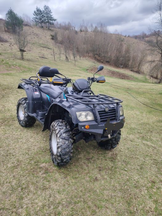 Vând ATV CF Moto 4x4