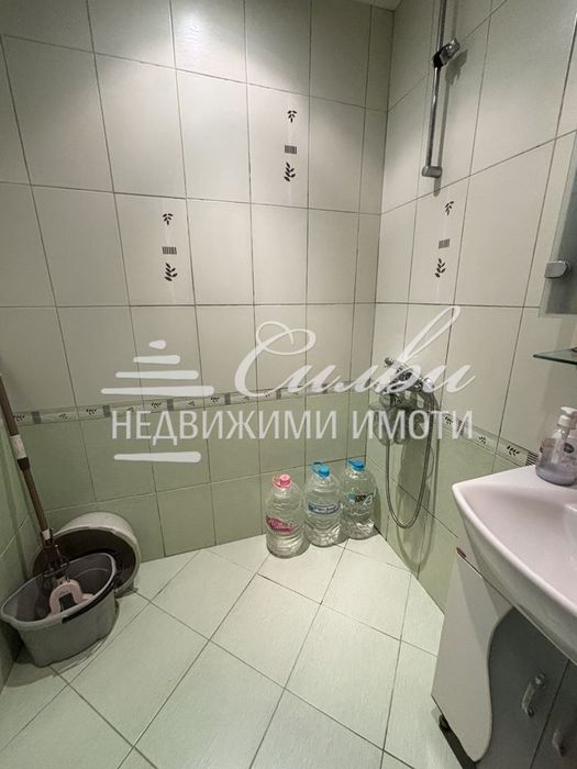 Дава се под наем Едностаен апартамент в Шумен, Боян Българанов 1 - 50 кв.м за 229.5 € - Снимка #9