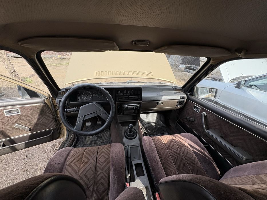 Продам Опель Рекорд 1984 года.