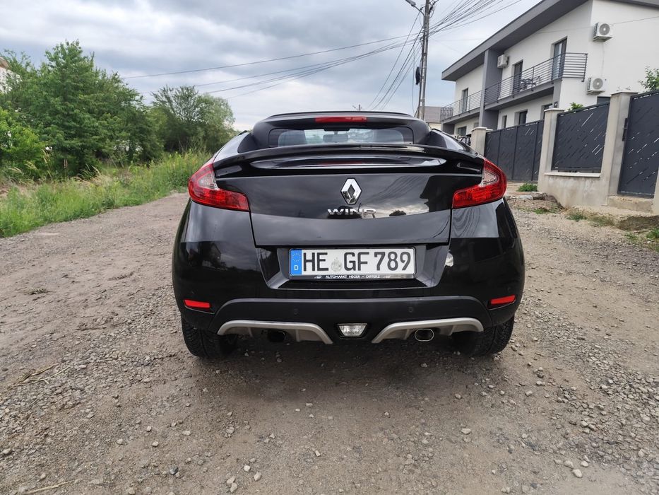 Decapotabilă renault wind