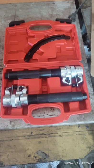 Стяжки пружин универсальные