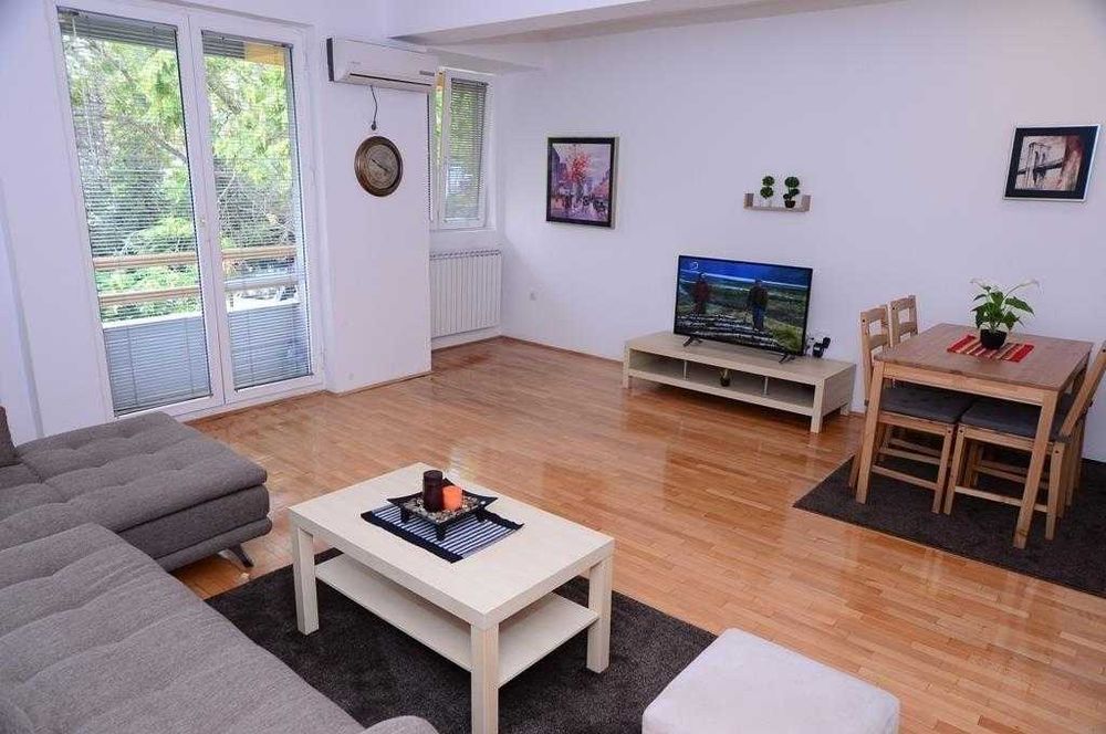 Дава се под наем Тристаен апартамент в Пловдив, Остромила - 88 кв.м за 280.5 € - Снимка #7