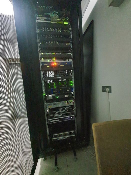 Montaj/Întreținere camere de supraveghere , Automatizari, Alarme,, etc