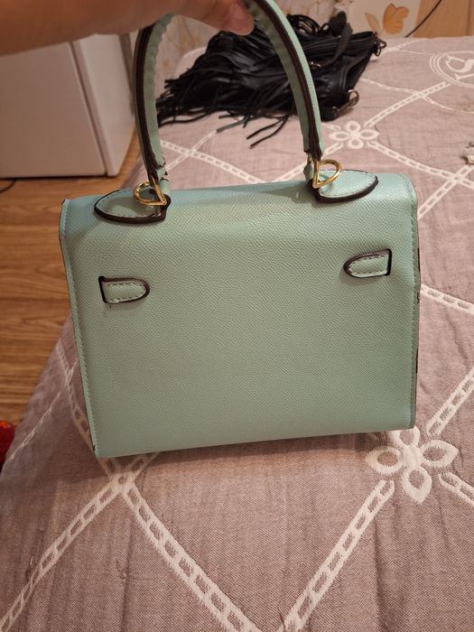 Продам сумочки.  От 1500 до 5000.
