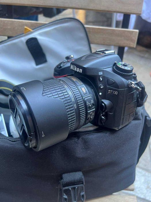 Nikon D7100 + Nikon AF-S DX NIKKOR 18-105mm f/3.5-5.6G ED VR