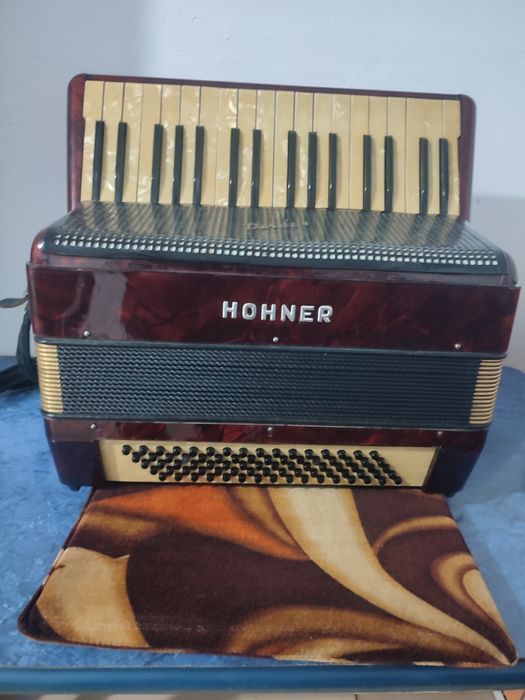 Vând Acordeon Hohner Verdi 2
