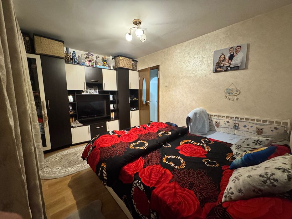 Vând apartament George Enescu