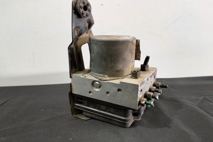 Pompa ABS 0265234138 Renault Megane a 2-a generatie seria
