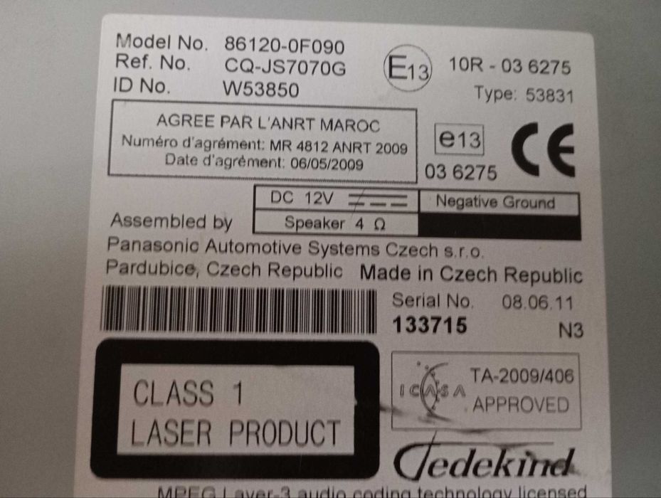 автомагнитола фирмы Таёта