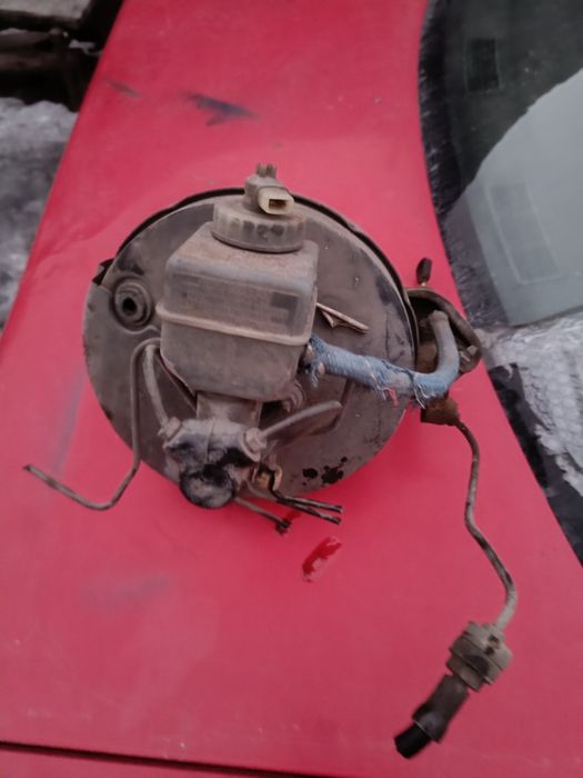 Вакуум тормозной с цилиндрами Пассат Б3