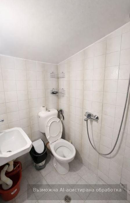 Дава се под наем Двустаен апартамент в Варна, Погреби - 40 кв.м за 248.88 € - Снимка #2