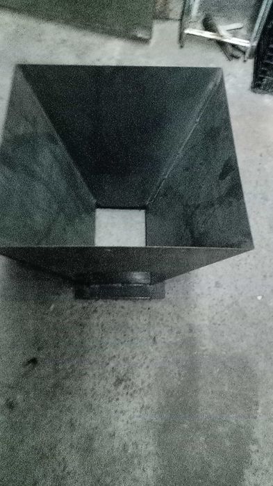 Допълнителен бункер за пелети