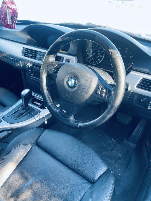 Dezmembrez e90 2010 msport