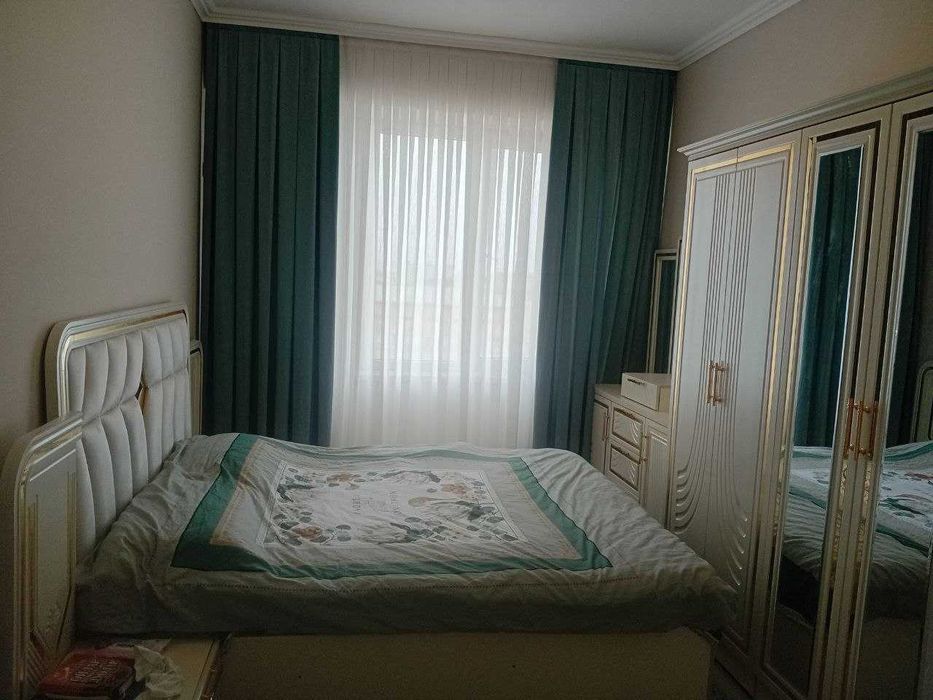 Jizzax shahrida joylashgan dom kelishlgan holda sotiladi. Krediti yo'q