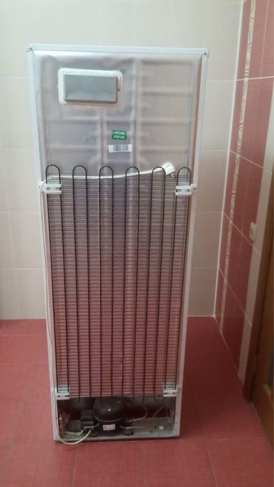 Продаю новый морозильник Beko