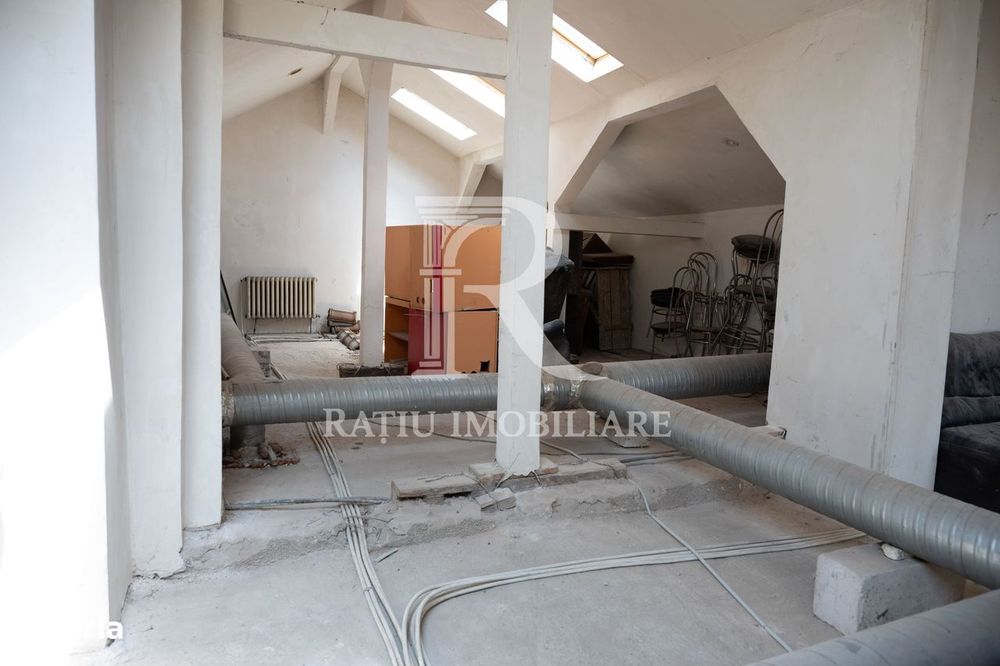 Spatiu Comercial | Etajul 1 + Mansarda | Decebal | 300 mp | Oradea