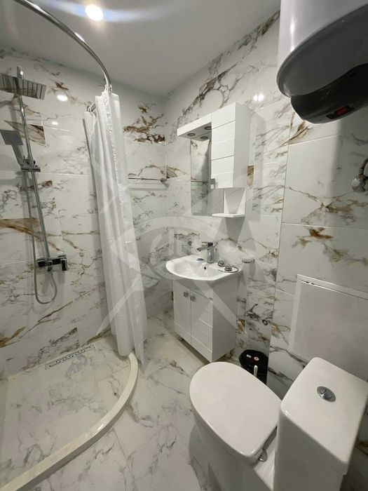 Продава се Четиристаен апартамент в Пловдив, Кючук Париж - 93 кв.м за 2259 €/кв.м - Снимка #6