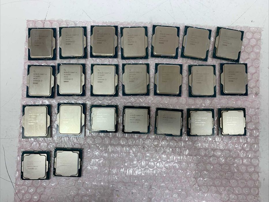 Продавам процесори