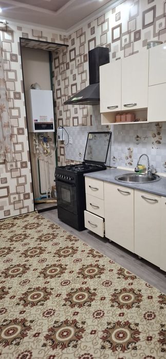 1   хоналик квартира ижарага берилади орентир Ц  АПТЕКА   23. МАКТАБ.