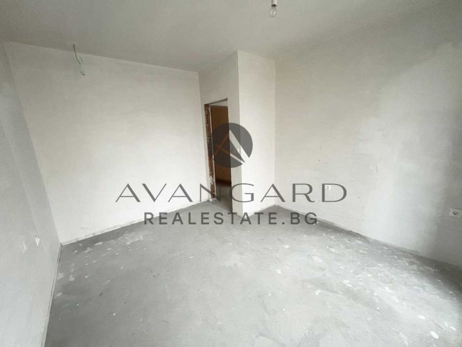 Продава се Двустаен апартамент в Пловдив, Тракия - 62 кв.м за 898 €/кв.м - Снимка #3