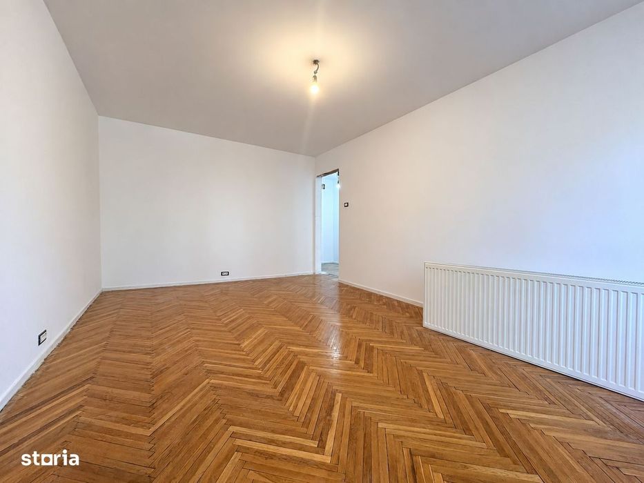3 camere | Etaj 2/4 | 2 băi | Centrală proprie | Zona Lipovei — fotografia 3