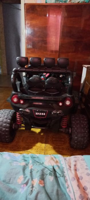 Б/У детская машинка Багги в отличном состоянии