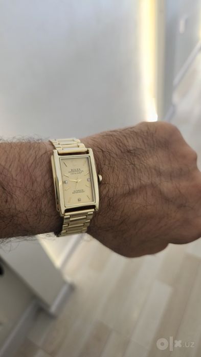 Золотые часы Rolex