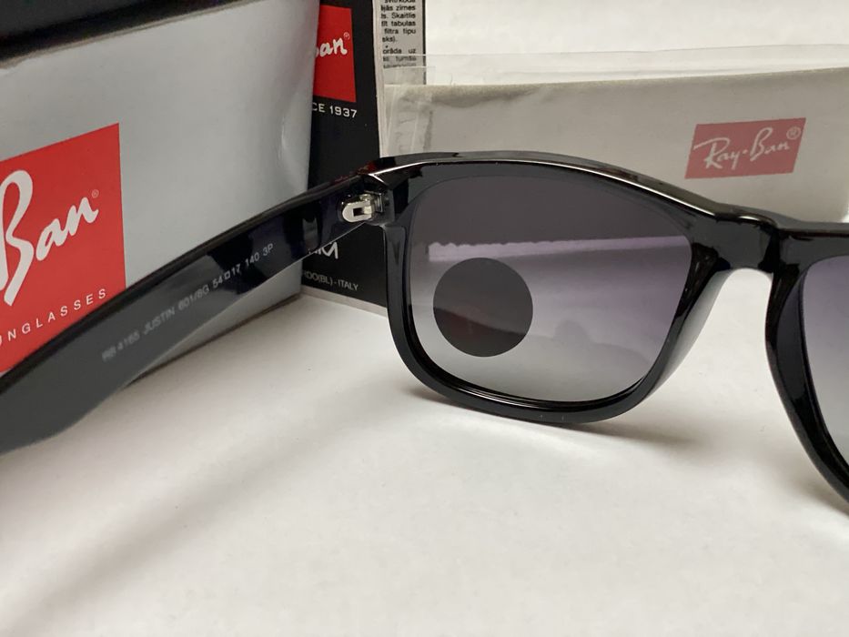 Ochelari de soare Ray Ban 4165 Justin Polarizati Noi
