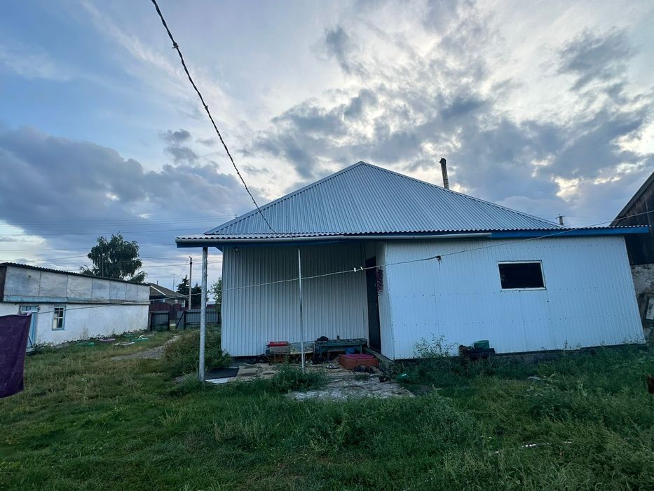 Срочно продам дом магазином