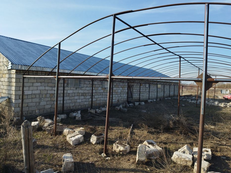 Продам ЛПХ участок под бизнес