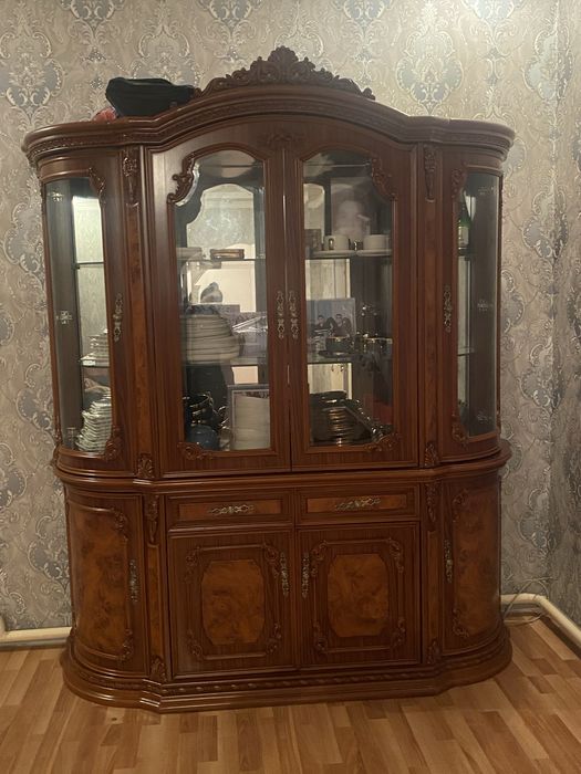 Сервант для гостиной