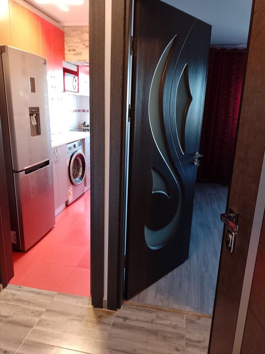 Garsoniera decomandata zona Far/Bila