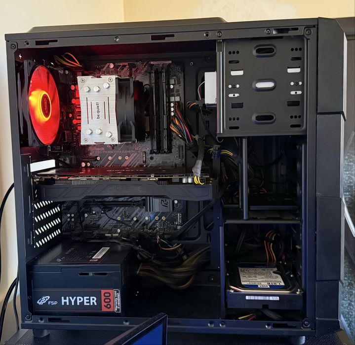 PC с подарък Монитор 8 ядра Intel Core I7, 1080 , 16 GB RAM