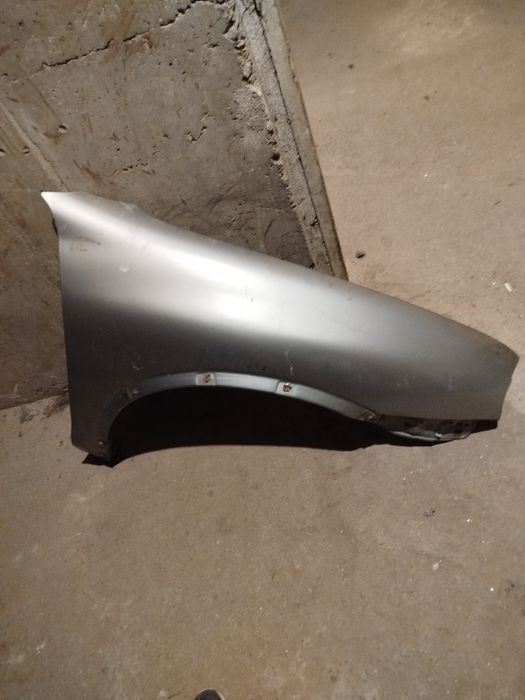 Преден десен калник за Опел корса