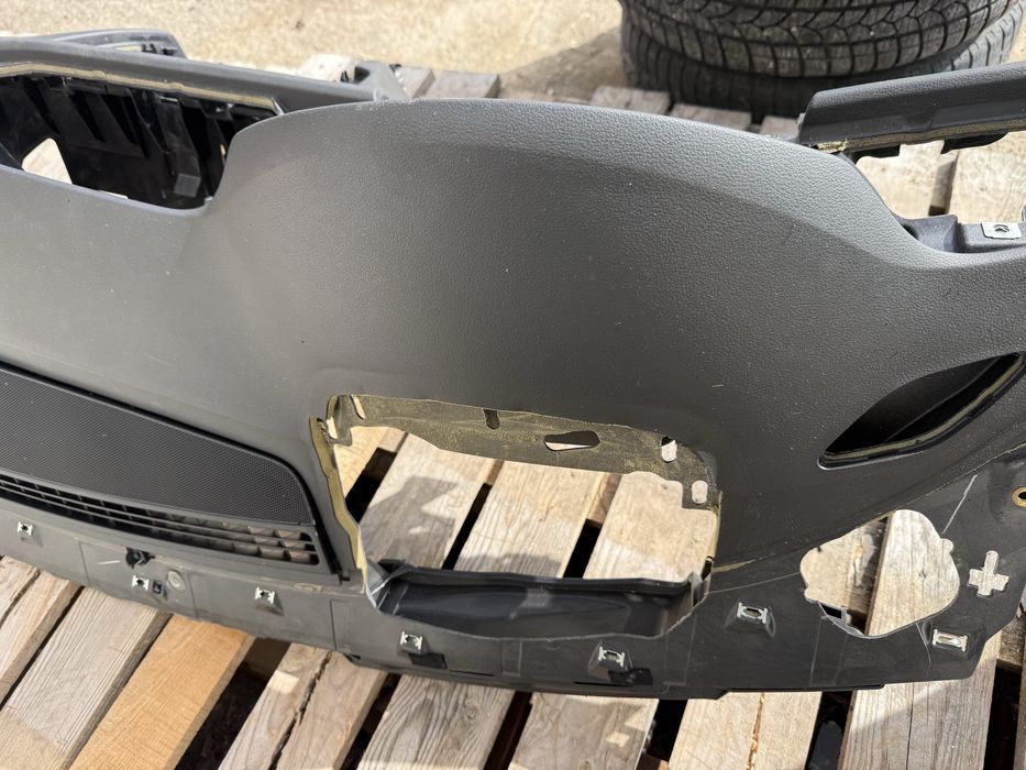 Арматурно табо за audi A7 C7 4G с head up  airbag  4G8857001F