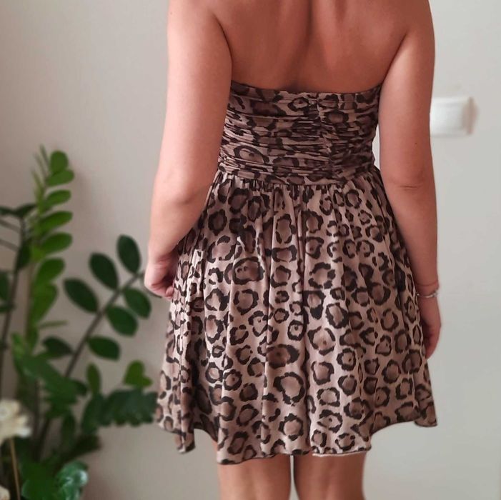 Страхотна парти рокля с тигрова шарка