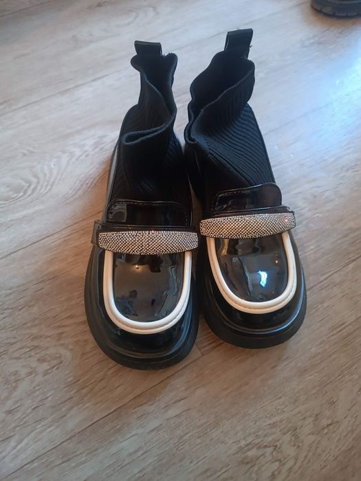 Туфли макасилар сатылады 1000тг