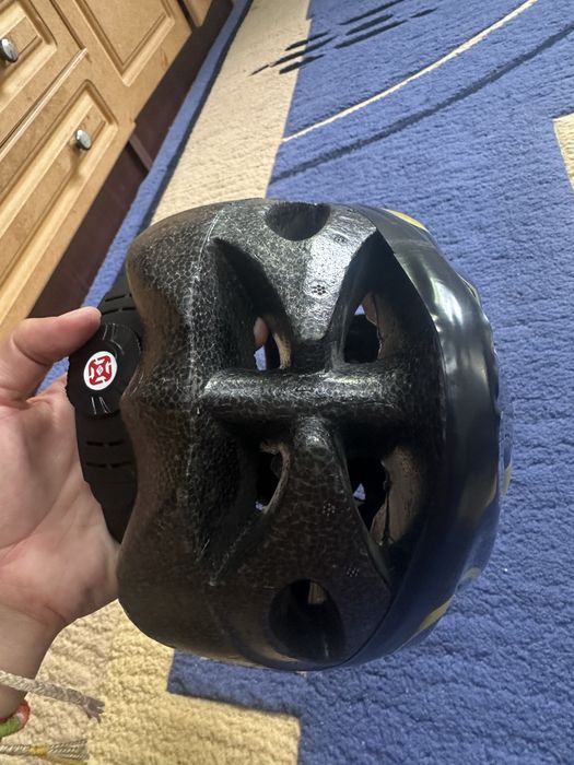 Шлем велосипедный