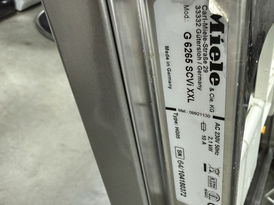 Съдомиялна машина за вграждане MIELE 60см,