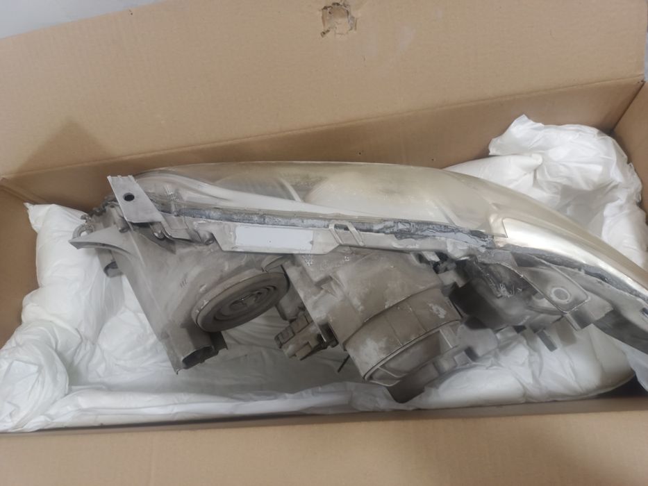 Продам голые линзы от фар камри 40