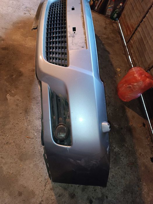 Предна броня Опел Сигнум