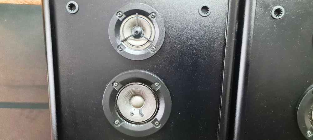 Boxe Onkyo SC-370, 100W pe 8 Ohm