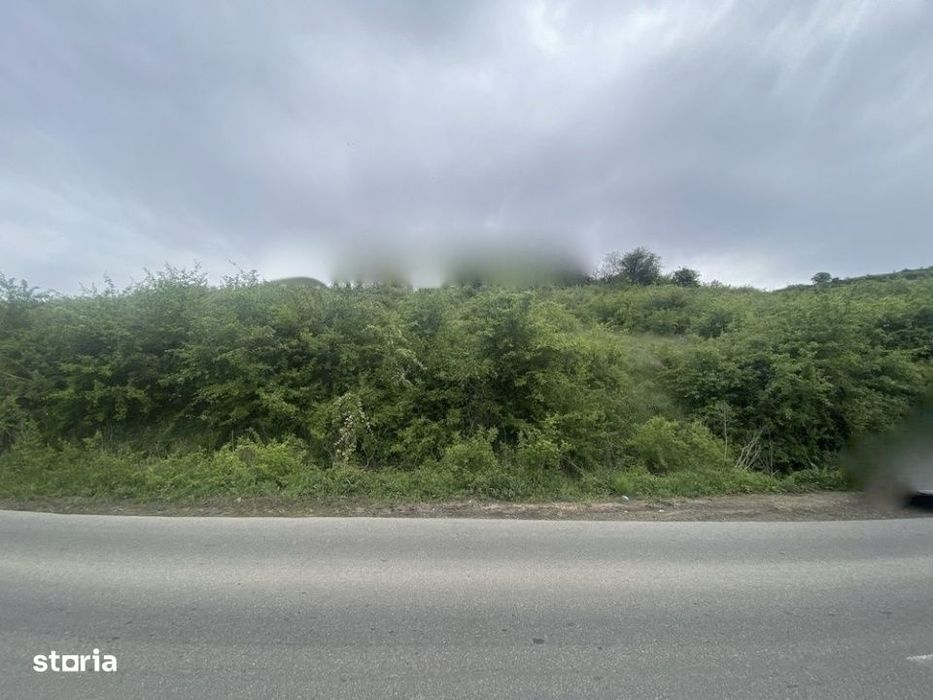 Teren INTRAVILAN 1000mp BACIU | Valea Seaca | UTILITATILE langa teren