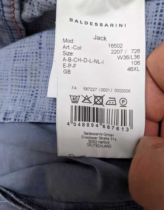 Blugi barbati BALDESSARINI, regular fit, marimea 36, talie aprox 92 cm