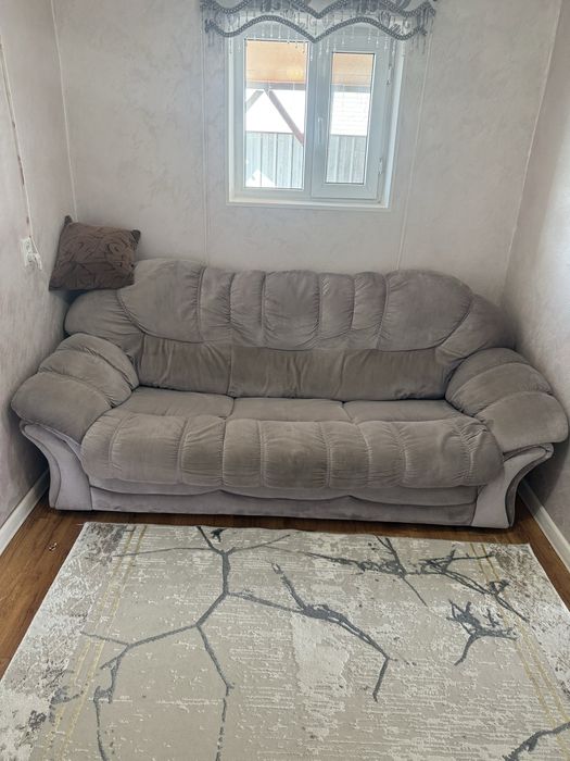 Продам диван и кресло